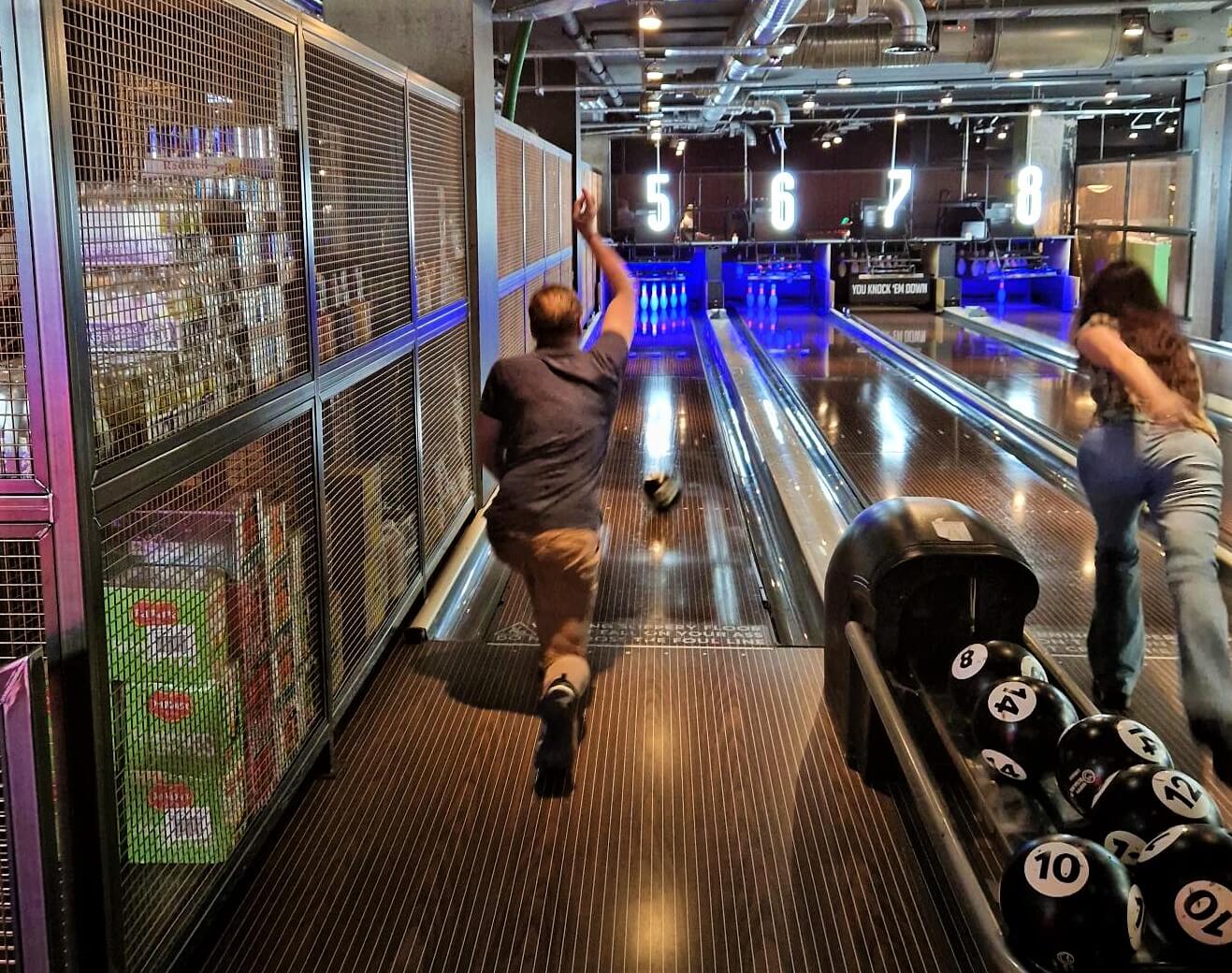 lane 7 bowling 